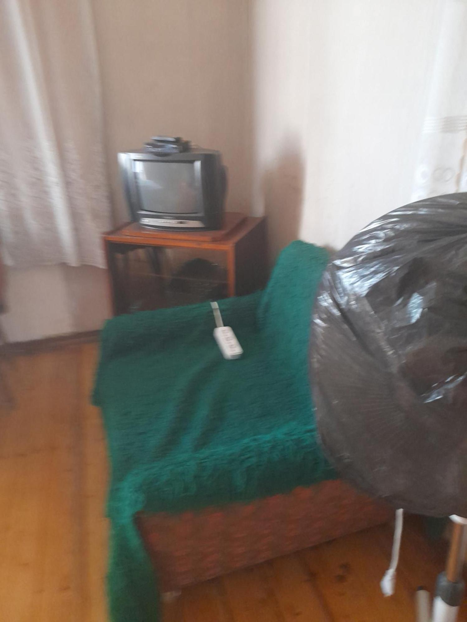Levani'S Guesthouse Zugdidi Buitenkant foto