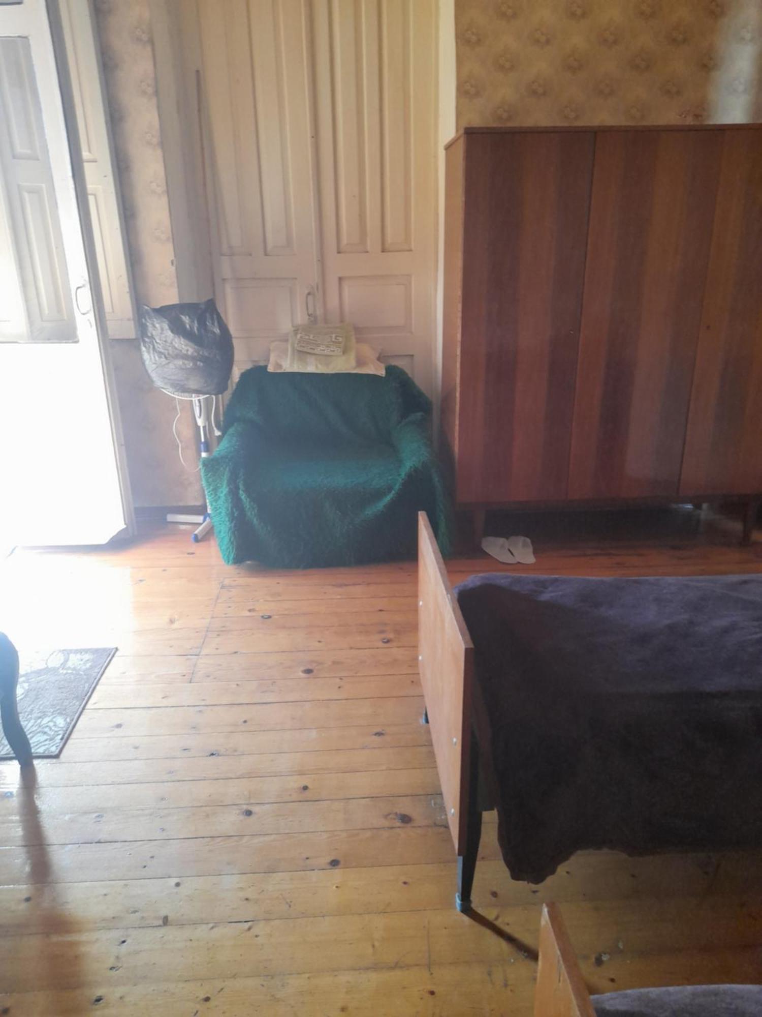 Levani'S Guesthouse Zugdidi Buitenkant foto